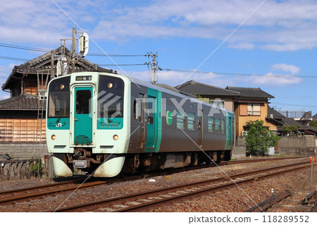 [T] 高德線1500系列柴油列車（高松～板野⇔高松） 118289552