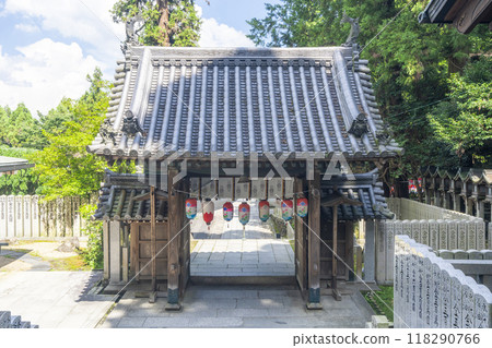 Ikoma-san Hozan-ji Temple (Hozan-ji Temple) Main Gate Ikoma-san Hozan-ji Temple (Hozan-ji Temple) Main Gate 118290766