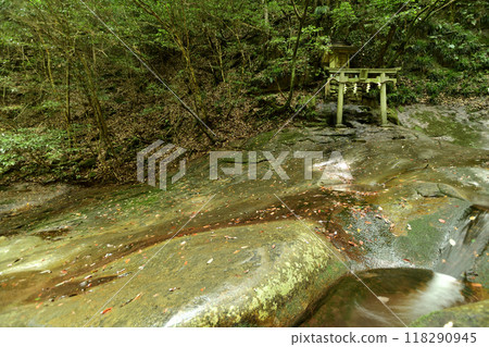 龍欽瀑布【奈良縣宇田市】 龍欽瀑布【奈良縣宇田市】 118290945