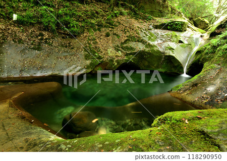 Ryuchin Falls [Uda City, Nara Prefecture] 118290950