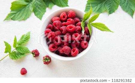 Fresh organic ripe raspberry 118291382