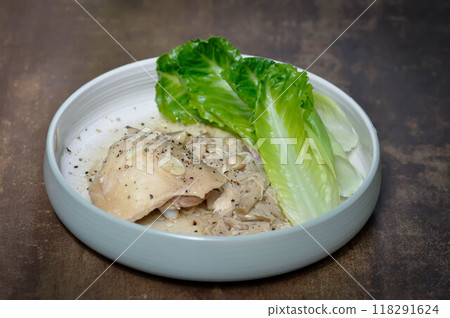 grilled chicken or chicken steak with white cream sauce grilled chicken or chicken steak with white cream sauce 118291624