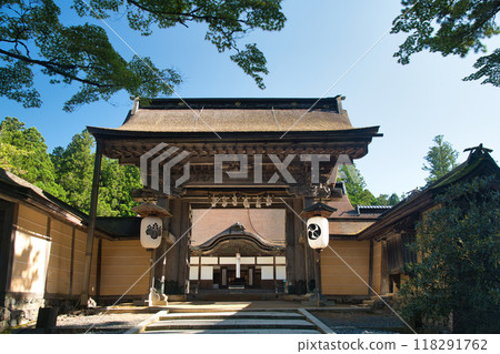 Koyasan Kongobu-ji Temple (Main Gate) [Koya-cho, Wakayama Prefecture] 118291762