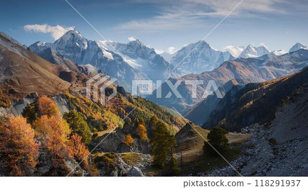 秋葉山和日落 118291937