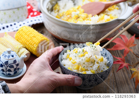 corn rice 118293363