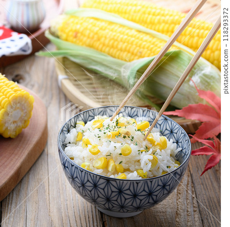 corn rice 118293372