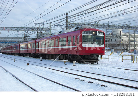 Snow and Keikyu 800 series Snow and Keikyu 800 series 118298191