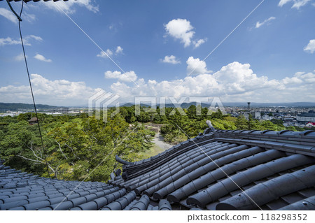 View to the east from the third floor of the castle tower at Iga Ueno Castle (Mie Prefecture) View to the east from the third floor of the castle tower at Iga Ueno Castle (Mie Prefecture) 118298352