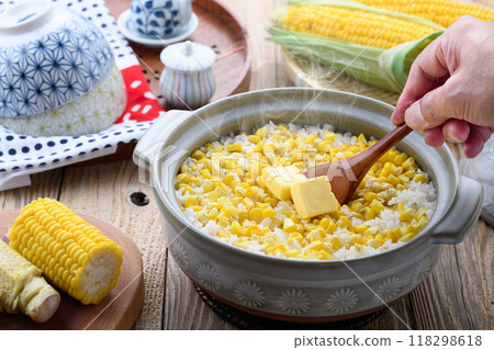 Corn rice cooked in a clay pot Corn rice cooked in a clay pot 118298618