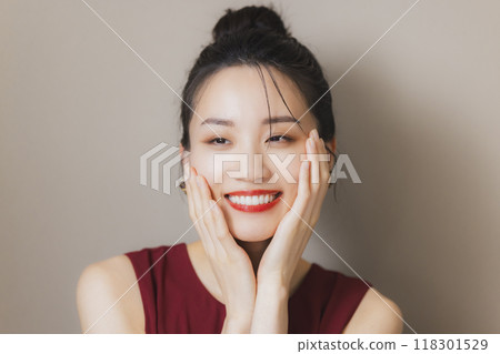 Asian Beauty Asian Beauty 118301529