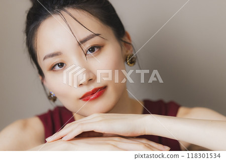 Asian Beauty Asian Beauty 118301534