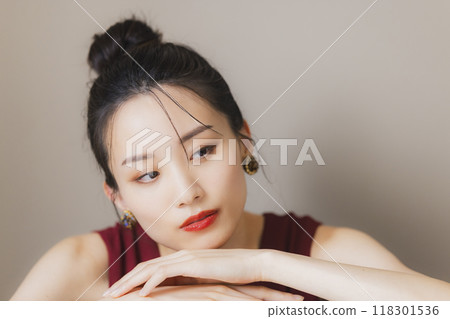 Asian Beauty Asian Beauty 118301536