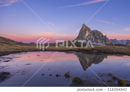 Giau Pass (Passo Giau), Dolomites Alps, South Tyrol, Italy 118304842