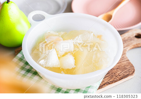 Homemade pear jelly 118305323