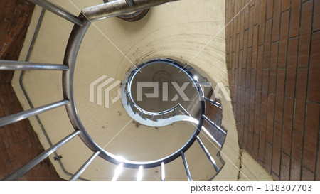 retro spiral staircase 118307703