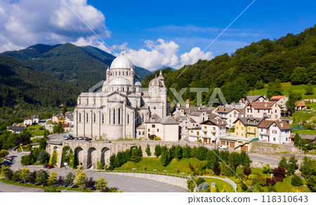 Aerial view of the Cristo Re Church in Messina, Italy 118310643