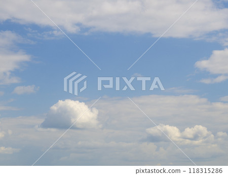 Cloud field in deep blue sky Cloud field in deep blue sky 118315286