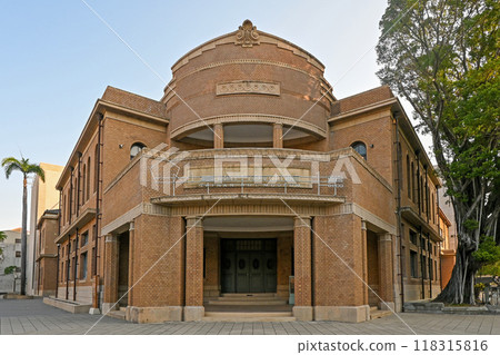 台灣台南台南市立美術館1號館外觀 118315816