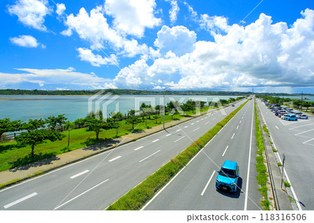 Okinawa Uruma City Undersea Road Drive 118316506