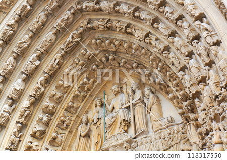 Ornament above the entrance to the cathedral 118317550
