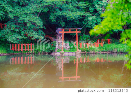 位於奈良縣櫻井市三輪的能量景點八龍王、弁財天、大神、黑神神社的照片。 118318343