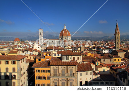 從南歐義大利共和國佛羅倫薩韋基奧宮的阿諾爾福塔欣賞世界遺產大教堂和歷史中心的景色 118319116