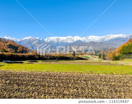 Hakuba village in autumn Hakuba village in autumn 118319487
