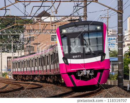 在新京成線運行的新京成電鐵80000型（無識別） 118319707