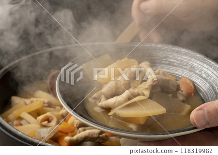 安排內臟燉菜 安排內臟燉菜 118319982