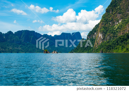 Tropical rainforest Mountain peak in Thailand, Beautiful archipelago islands Thailand Scenic mountains in the lake in Khao Sok National Park, Amazing nature landscape 118321072