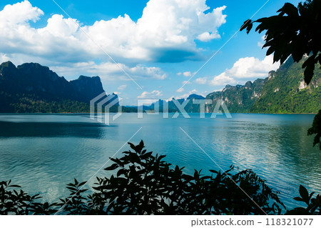 Tropical rainforest Mountain peak in Thailand, Beautiful archipelago islands Thailand Scenic mountains in the lake in Khao Sok National Park, Amazing nature landscape Tropical rainforest Mountain peak in Thailand, Beautiful archipelago islands Thailand Scenic mountains in the lake in Khao Sok National Park, Amazing nature landscape 118321077
