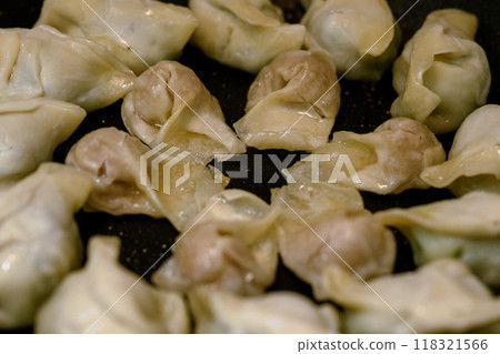Fried dumplings on the pot Fried dumplings on the pot 118321566