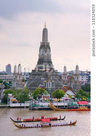 tie, wat arun, temple 118324059