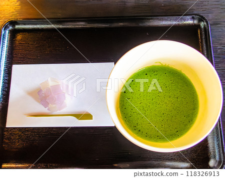 Enjoying matcha: Hydrangea-inspired Japanese sweets and matcha Enjoying matcha: Hydrangea-inspired Japanese sweets and matcha 118326913