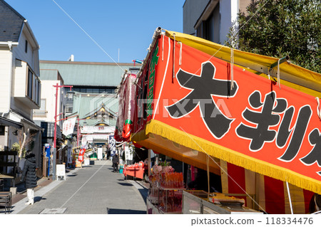 Tokyo, Naritasan Tokyo Betsuin, New Year's approach to Fukagawa Fudodo Tokyo, Naritasan Tokyo Betsuin, New Year's approach to Fukagawa Fudodo 118334476