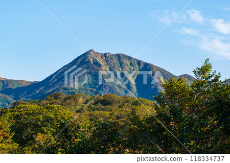 Autumn climbing of Mt. Yakeishi (Tsubunuma Course): Overlooking Mt. Tenjiku 118334737