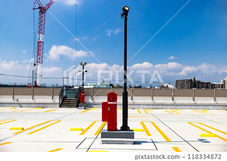 Mobile powered fire extinguishing equipment 118334872