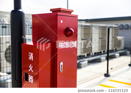 商場屋頂停車場移動式乾粉滅火設備 118335320