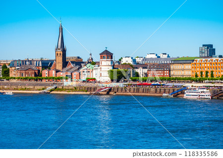 Aldstadt old town in Dusseldorf Aldstadt old town in Dusseldorf 118335586
