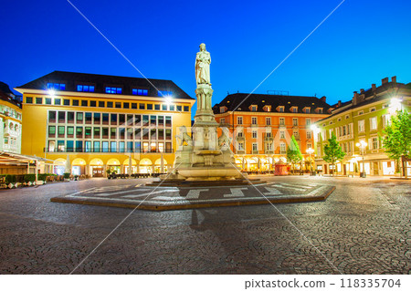 Waltherplatz main square in Bolzano Waltherplatz main square in Bolzano 118335704