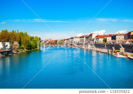 Po river aerial panoramic view, Turin 118335822