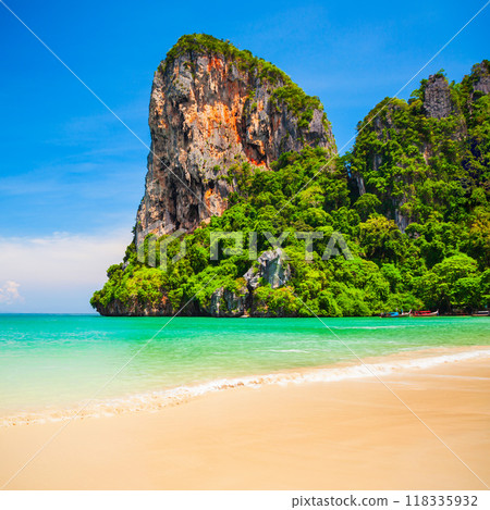 Clear water beach in Thailand Clear water beach in Thailand 118335932