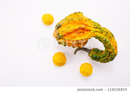 Autumn decoration from dry leaves and pumpkins on white background. Flat lay. Thanksgiving, halloween concept. 118336854