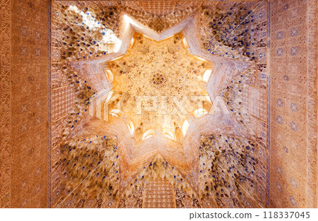 The Alhambra Palace interior in Granada, Spain 118337045