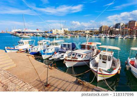 Port in Heraklion city, Crete island, Greece Port in Heraklion city, Crete island, Greece 118337096