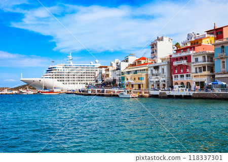 Agios Nikolaos town panoramic view, Crete island, Greece Agios Nikolaos town panoramic view, Crete island, Greece 118337301