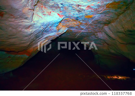 Old mine for extraction of sand and stone Old mine for extraction of sand and stone 118337768