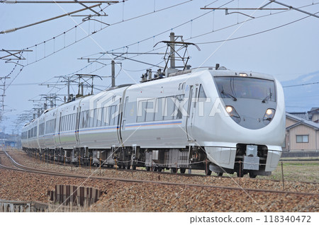 Hokuriku Main Line Nishitakaoka-Takaoka JR West 683 series S21+S26 train (Kanazawa) Shirasagi 118340472