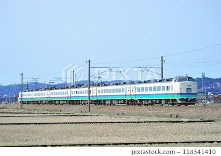 Hokuriku Main Line Isurugi-Fukuoka JR East 485 series T13 formation (Niigata) Hokuetsu 118341410