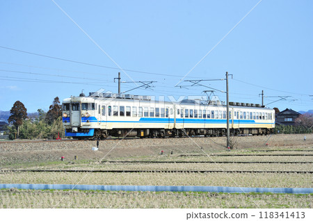 Hokuriku Main Line Fukuoka-Isurugi JR West 475 series A22 train (Kanazawa) 118341413